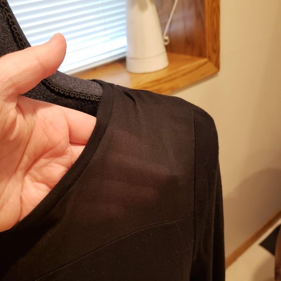 The Limited Black Long Sleeve Top with Mesh Details  Size M - Picture 4 of 9